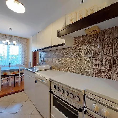 Apartment Nikola Punat