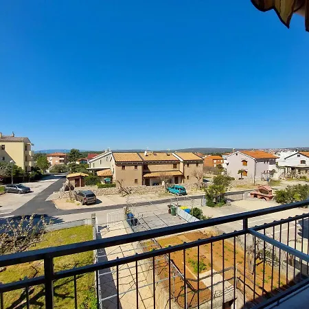 Nikola Apartment