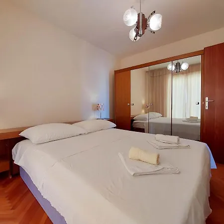 Apartamento Nikola