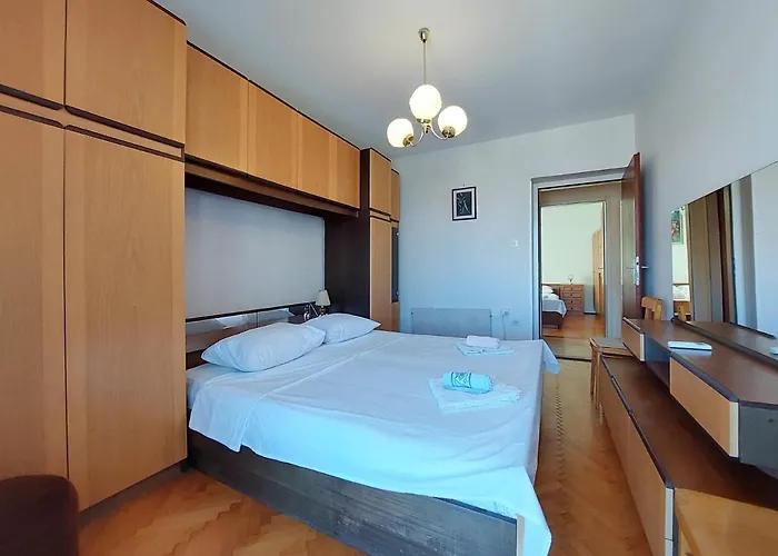 Nikola Apartman *