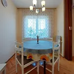 Nikola Apartman Punat