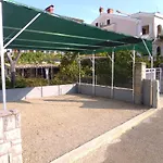 Apartman Nikola *